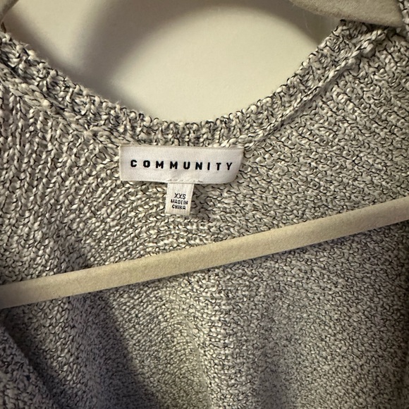 Aritzia Community ionic cape cardigan. Size XXS. - Picture 3 of 4